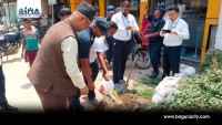 कलैयामा संयुक्त बजार अनुगमन : दुई स्वीट्सलाई जरिवाना, अखाद्य सामग्री नष्ट