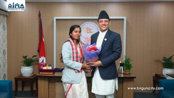 उपसभामुख रूबीकुमारी ठाकुर र सभामुख डीपी अर्यालबीच पहिलो शिष्टाचार भेट