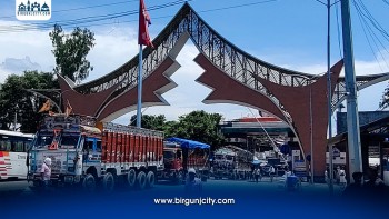 भारत लैजाँदै गरेको ९ हजार किलो फर्सीको बिउसहित ट्रक नियन्त्रणमा