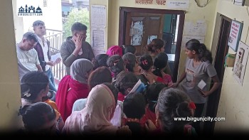 बारामा मतदाता नामावली दर्ता गराउने भीड बढ्दै