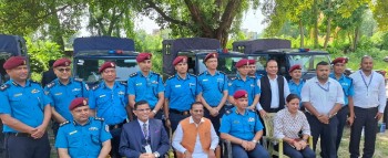 मधेश प्रदेश सरकारले नेपाल प्रहरीलाई दियो १२ वटा गाडी