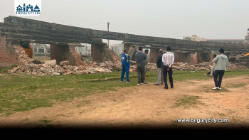 असार १० भित्र सम्पन्न गर्ने लक्ष्यसहित वीरगंजको नरायणी रङ्गशालामा चार करोड रुपैयाँकाे लगतमा पुनर्निर्माण सुरु