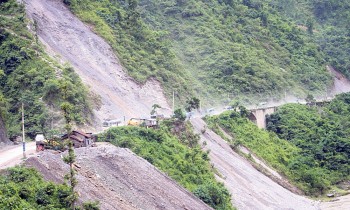 हेटौँडा–काठमाडौं जोड्ने दुई सडक तीन दिनसम्म राति राति सञ्चालनमा राेक