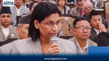 एमालेको प्रश्न– ‘प्रधानमन्त्री र गृहमन्त्रीले किन राजीनामा नदिने ?’