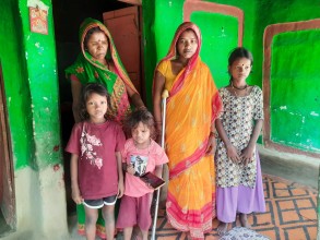 श्रीमानको पर्खाइमा दरोपती : “जति वर्ष लागे पनि कुर्छु”
