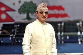पूर्णबहादुर खड्का : चमत्कार नभए कांग्रेस विभाजनको संघारमा