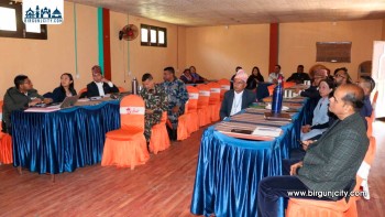 गुल्मीका किशोरीलाई पाठेघरको क्यान्सरविरुद्धको खोप (एचपिभी) दिने तयारी अन्तिम चरणमा