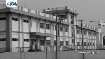 सर्लाहीमा पाँच वर्षअघि शिलान्यास भएका आधारभूत अस्पताल अझै सञ्चालनमा आएनन्