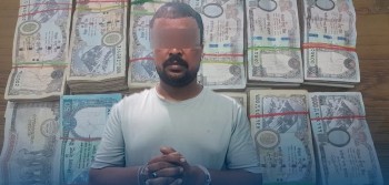 कम्मरमा १३ लाख ६५ हजार रुपैयाँ बाँधेर ल्याउँदै गरेका भारतीय नागरिक पक्राउ