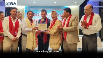 प्याब्सन पर्साद्वारा ‘लेगेसी अवार्ड २०८२’ प्रदान, शिक्षाविद् सम्मानित