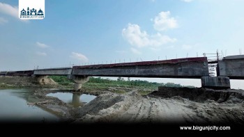 बजेट अभावले टिकुलियाघाट पुल निर्माण सुस्त