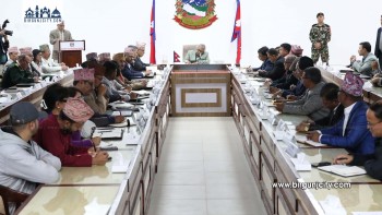 "सिंहदरबारमा सर्वपक्षीय बैठक: समयमै निर्वाचन सुनिश्चित गर्न छलफल"