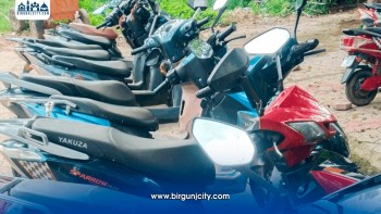 भन्सार छली नेपाल ल्याइएका १० भारतीय इलेक्ट्रिक स्कुटर बरामद