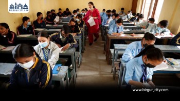 एसइई परीक्षाः मर्यादा विपरीत कार्यमा संलग्न एक जना पक्राउ