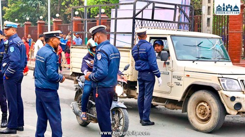 २४ घण्टामा १,७२० सवारी चालक कारबाहीमा, रु ८.५८ लाख राजस्व संकलन