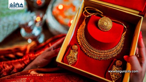 नेपाली बजारमा सुनको मूल्यमा उछाल, तोलामा ५६ सय रुपैयाँ वृद्धि