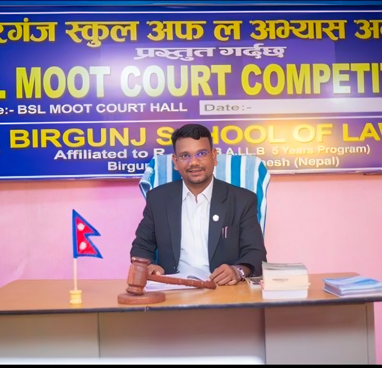 - अधिवक्ता चन्द्रीका प्रसाद पटेल